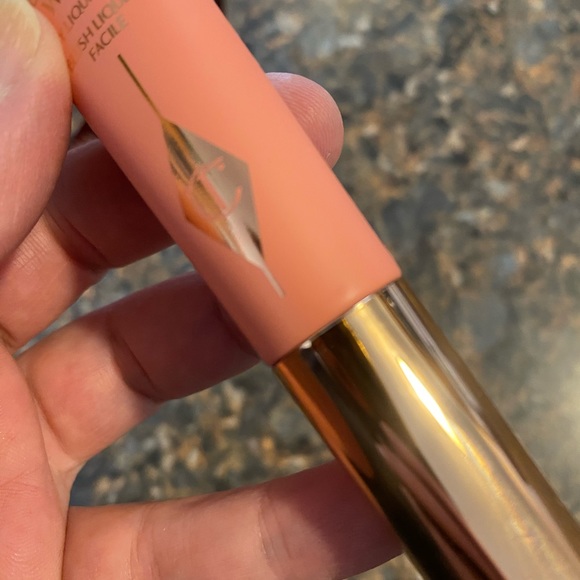 Charlette Tilbury Makeup - Picture 6 of 7